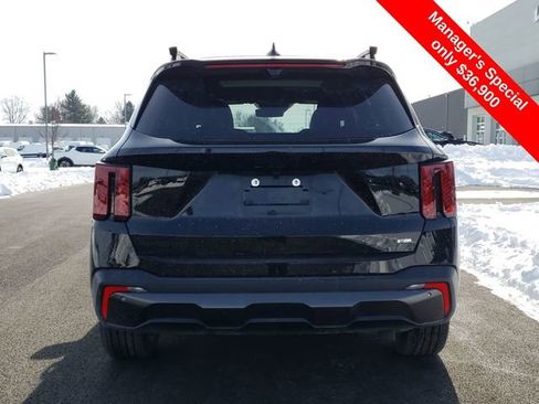 Used 2025 Kia Sorento SX Prestige AWD/4WD image 6