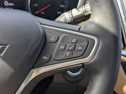 Used 2023 Chevrolet Equinox Premier FWD image 21