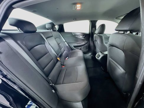 Used 2023 Chevrolet Malibu LT FWD image 30