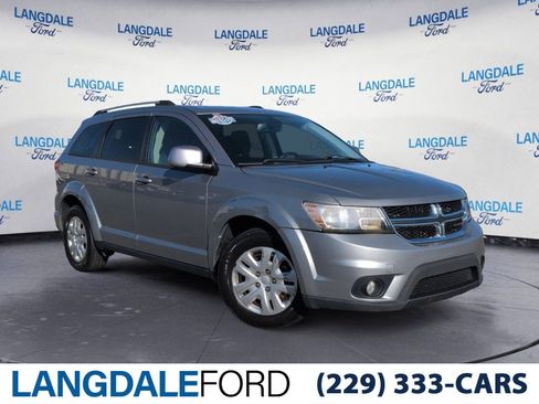 Used 2019 Dodge Journey SE w/ Connectivity Group FWD image 1