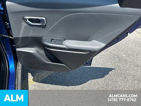 Used 2025 Kia K4 FWD image 18