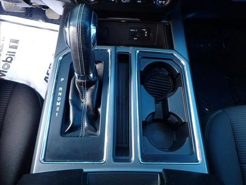 Used 2015 Ford F150 XLT w/ Equipment Group 302A Luxury image 18