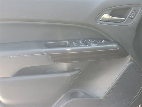 Certified 2019 GMC Canyon SLE w/ Driver Alert Package image 20