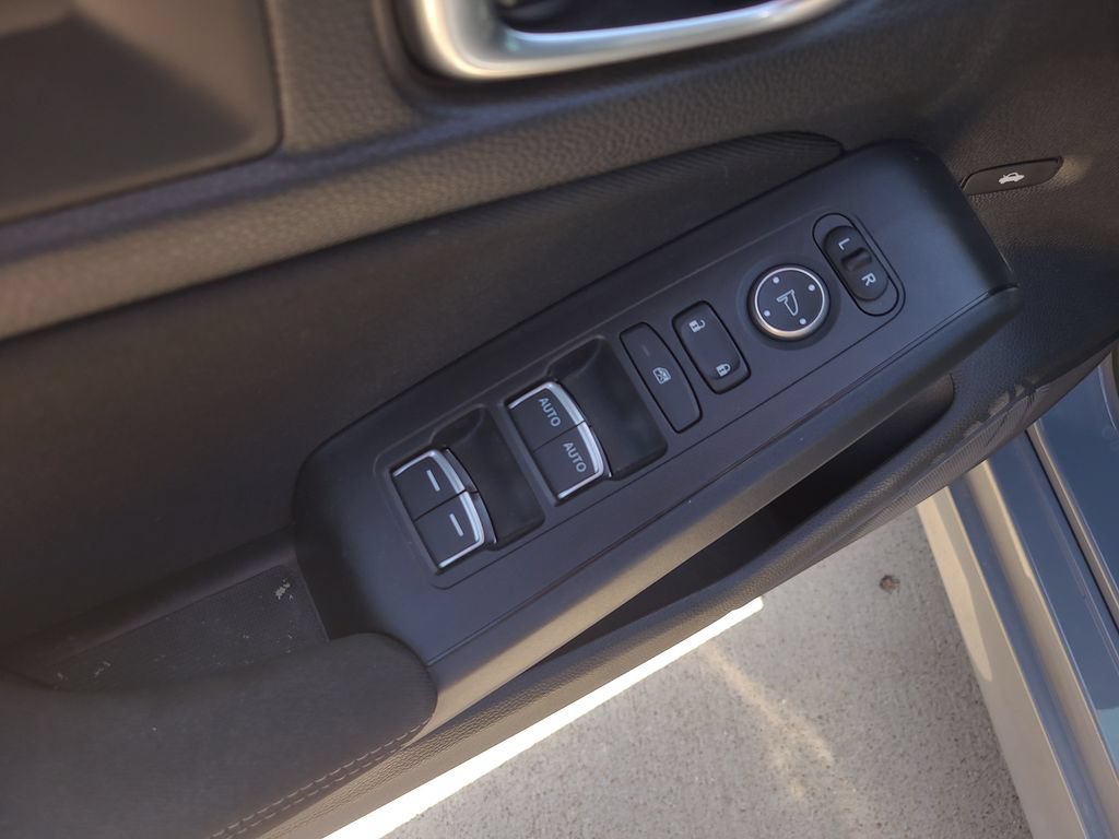 Used 2025 Honda Civic Sport image 17