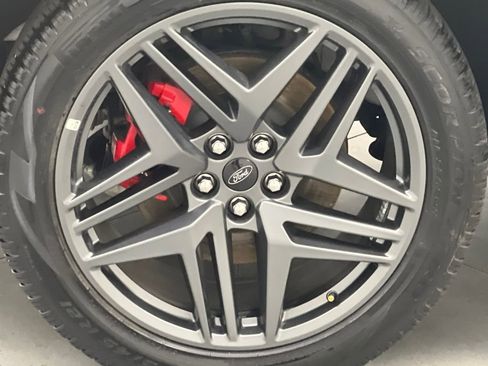 Used 2025 Ford Explorer ST-Line w/ ST-Line Street Pack image 68