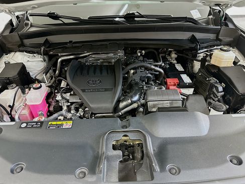 Used 2024 Toyota Grand Highlander Platinum image 37