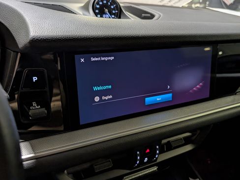 Certified 2024 Porsche Cayenne Coupe image 36