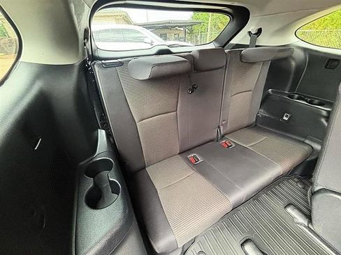 Used 2023 Toyota Highlander LE FWD image 48