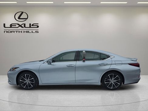 Certified 2023 Lexus ES 350 w/ Premium Package image 8