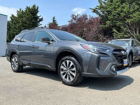 Certified 2024 Subaru Outback Limited AWD/4WD image 3