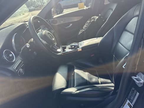 Used 2016 Mercedes-Benz C 300 Sedan image 8