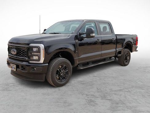 New 2026 Ford F250 XL w/ STX Appearance Package AWD/4WD image 5