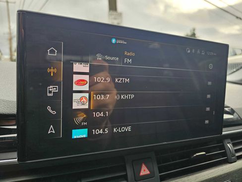 Used 2021 Audi A4 2.0T Premium Plus w/ Premium Plus Package image 31