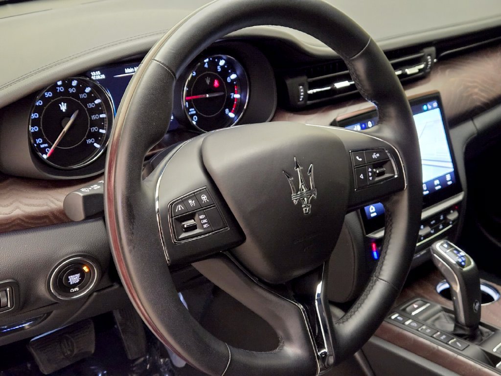 Used 2023 Maserati Quattroporte GT RWD image 36