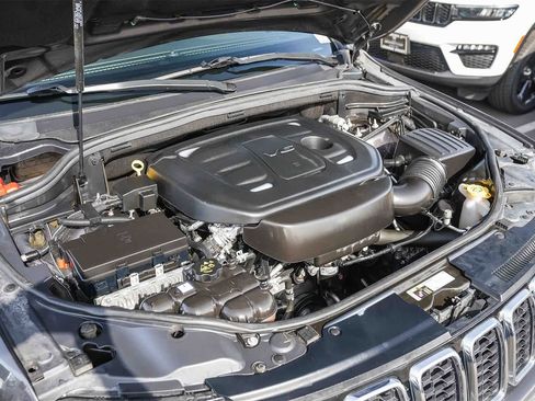 Used 2021 Jeep Grand Cherokee Limited image 24