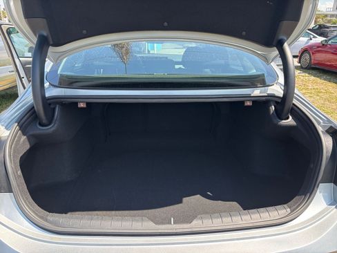 Used 2025 Hyundai Sonata SEL FWD image 32
