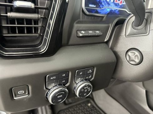 Used 2023 GMC Sierra 1500 AT4X image 20