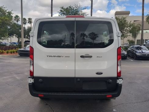 Used 2024 Ford Transit 350 XLT RWD image 6