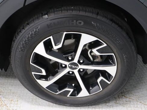 Used 2024 Kia Sportage EX AWD/4WD image 20