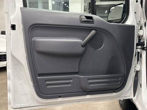 Used 2011 Ford Transit Connect XLT image 12