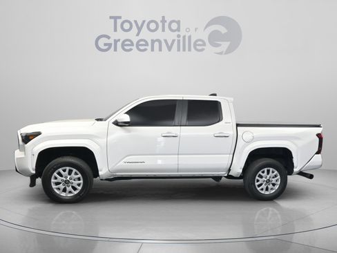 Certified 2024 Toyota Tacoma SR5 RWD image 5