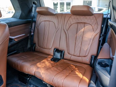 Used 2024 BMW X7 M60i w/ Executive Package image 23