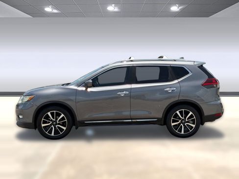 Used 2019 Nissan Rogue SL w/ Premium Package FWD image 2