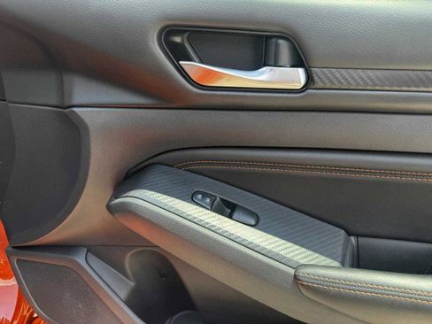 Used 2019 Nissan Altima 2.5 SR w/ SR Premium Package image 39