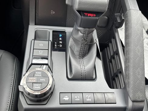 New 2026 Toyota Tacoma TRD Off-Road AWD/4WD image 15