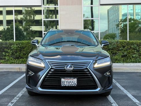 Used 2018 Lexus RX 450h AWD w/ Luxury Package image 8