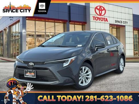 Certified 2026 Toyota Corolla XLE FWD image 8