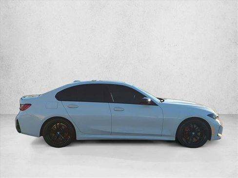 Certified 2023 BMW 330i Sedan w/ M Sport Package RWD image 4