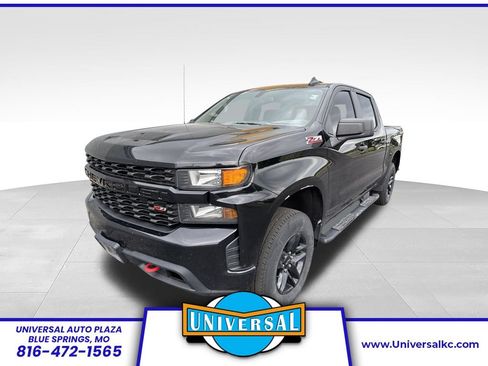 Used 2021 Chevrolet Silverado 1500 Custom Trail Boss w/ Midnight Edition AWD/4WD image 1