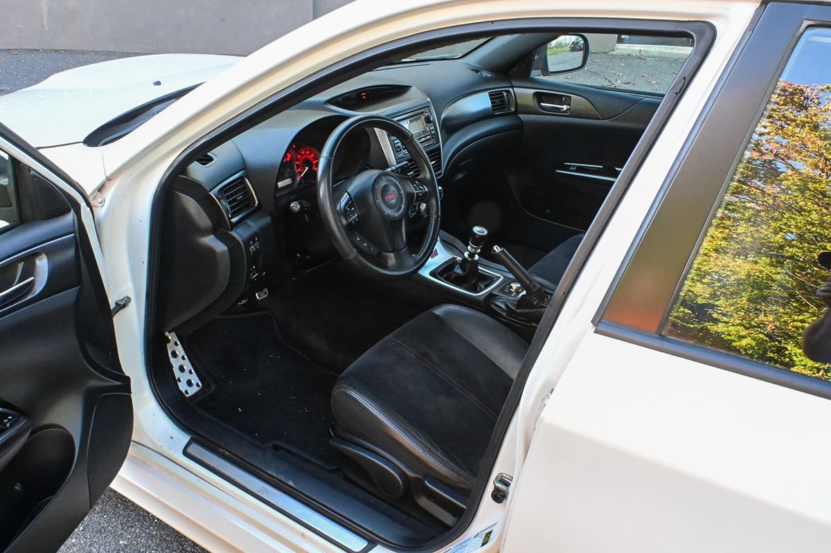 Used 2011 Subaru Impreza WRX STI AWD/4WD image 7