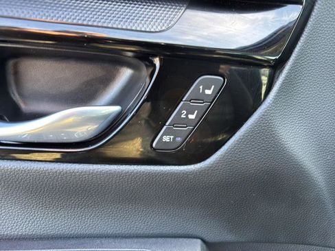 Used 2024 Honda CR-V EX-L image 22