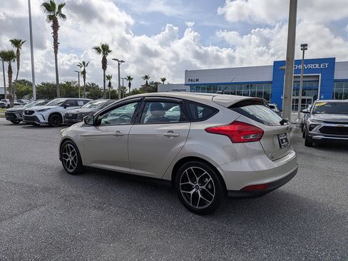 Used 2017 Ford Focus SEL FWD image 26