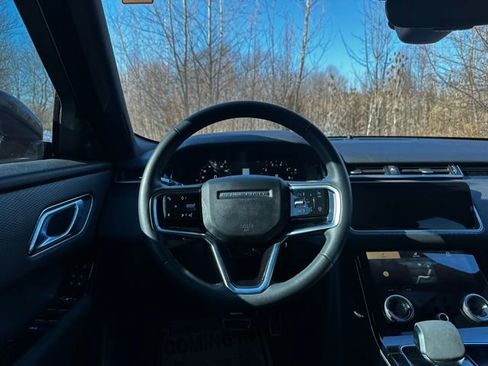Used 2023 Land Rover Range Rover Velar R-Dynamic S image 25