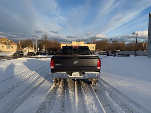 Used 2017 RAM 1500 Big Horn image 6