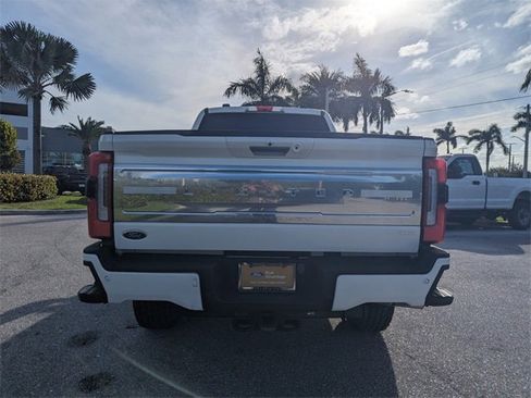 Certified 2024 Ford F350 Limited w/ FX4 Off-Road Package image 10