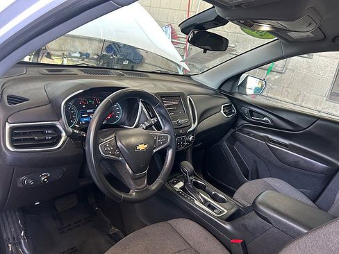 Used 2024 Chevrolet Equinox LT AWD/4WD image 18