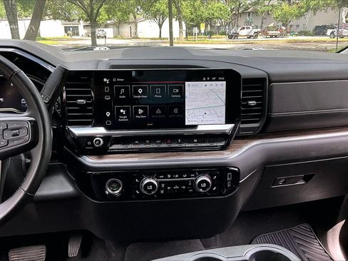 Used 2023 GMC Sierra 1500 Elevation AWD/4WD image 9