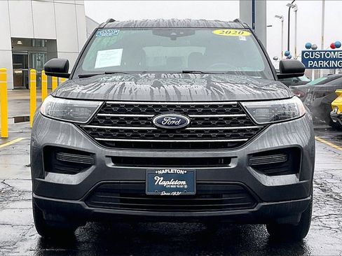 Certified 2020 Ford Explorer XLT image 2