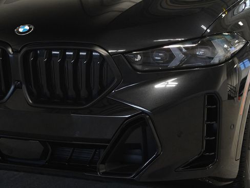 Used 2026 BMW X6 xDrive40i image 7