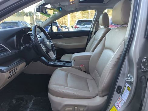 Used 2017 Subaru Legacy 2.5i Limited image 12