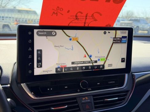 Used 2024 Nissan Altima 2.5 SR w/ SR Premium Package image 21