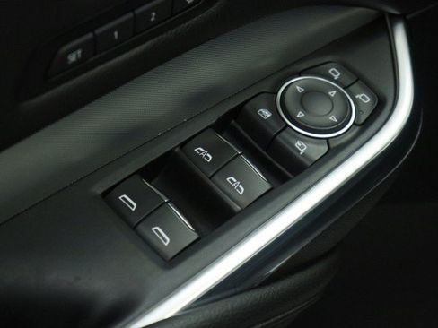 Used 2020 Cadillac XT4 Premium Luxury FWD image 20