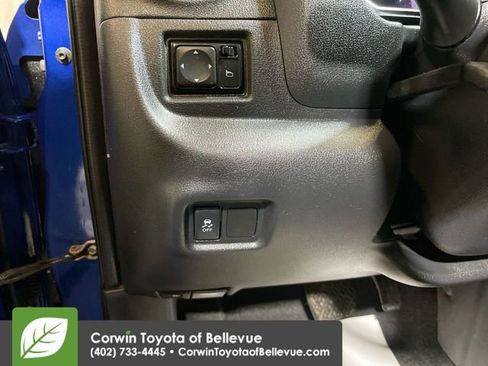 Used 2014 Nissan Versa SV image 18