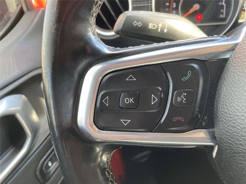 Used 2020 Jeep Gladiator Overland w/ Popular Equipment Package image 21