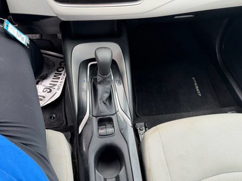 Used 2021 Toyota Corolla L w/ Carpet Mat Package (TMS) FWD image 18