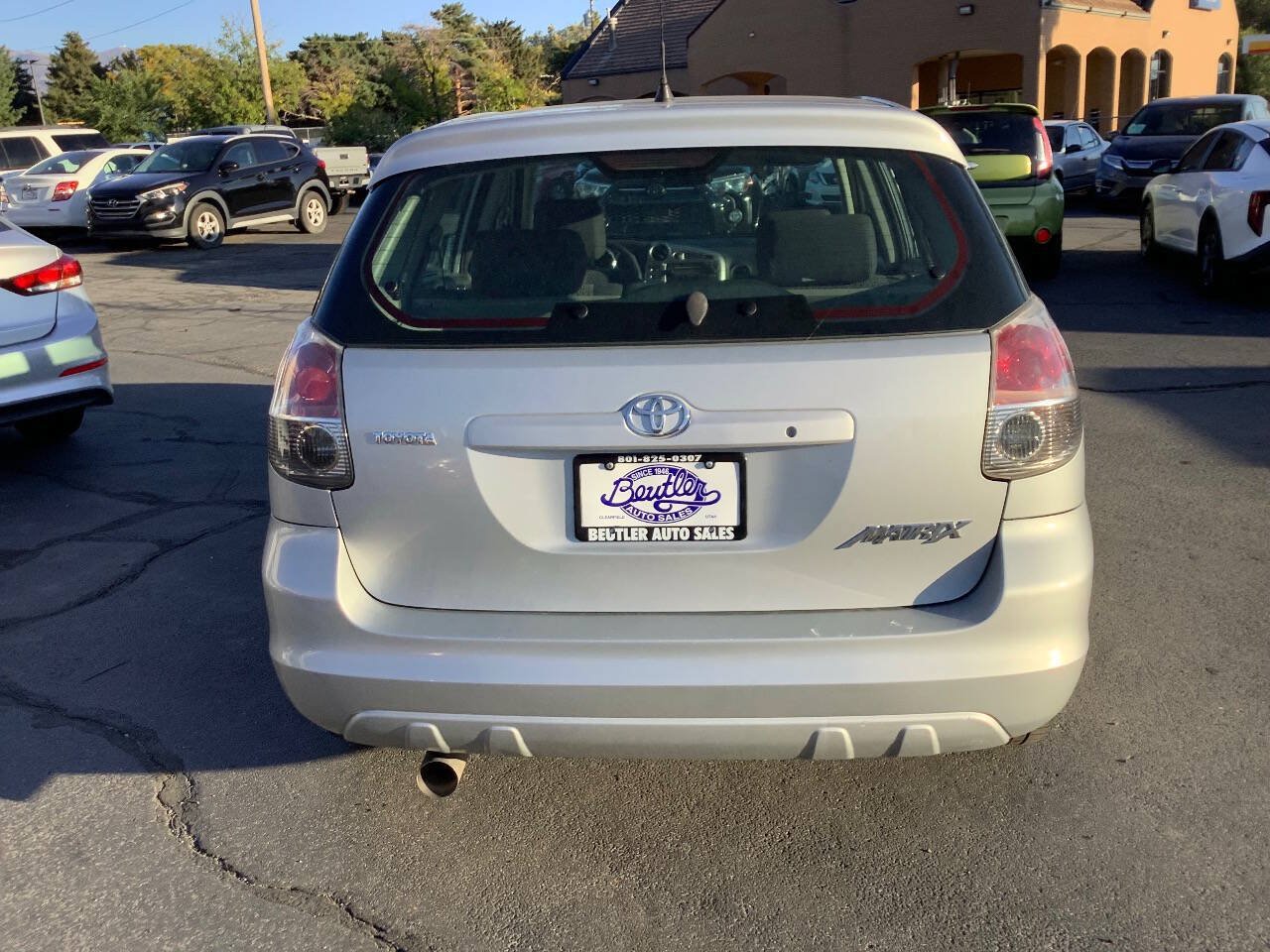Used 2006 Toyota Matrix FWD image 10